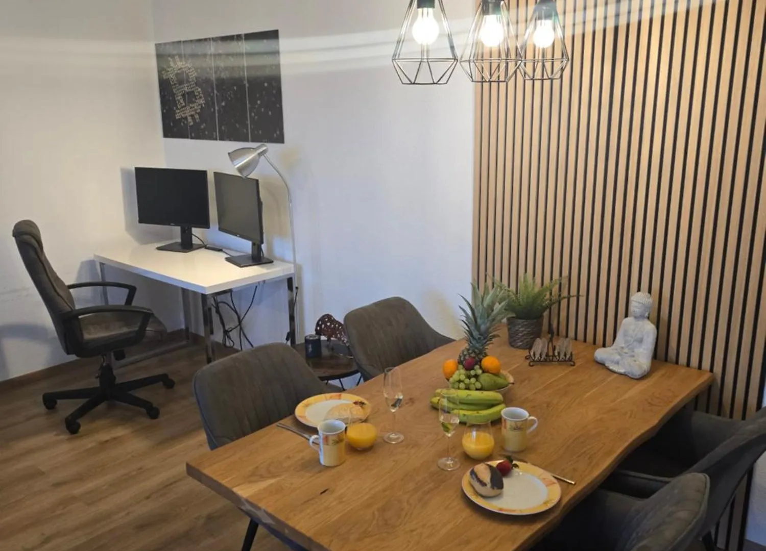 Ginkgotraum Apartment Dresden Germany